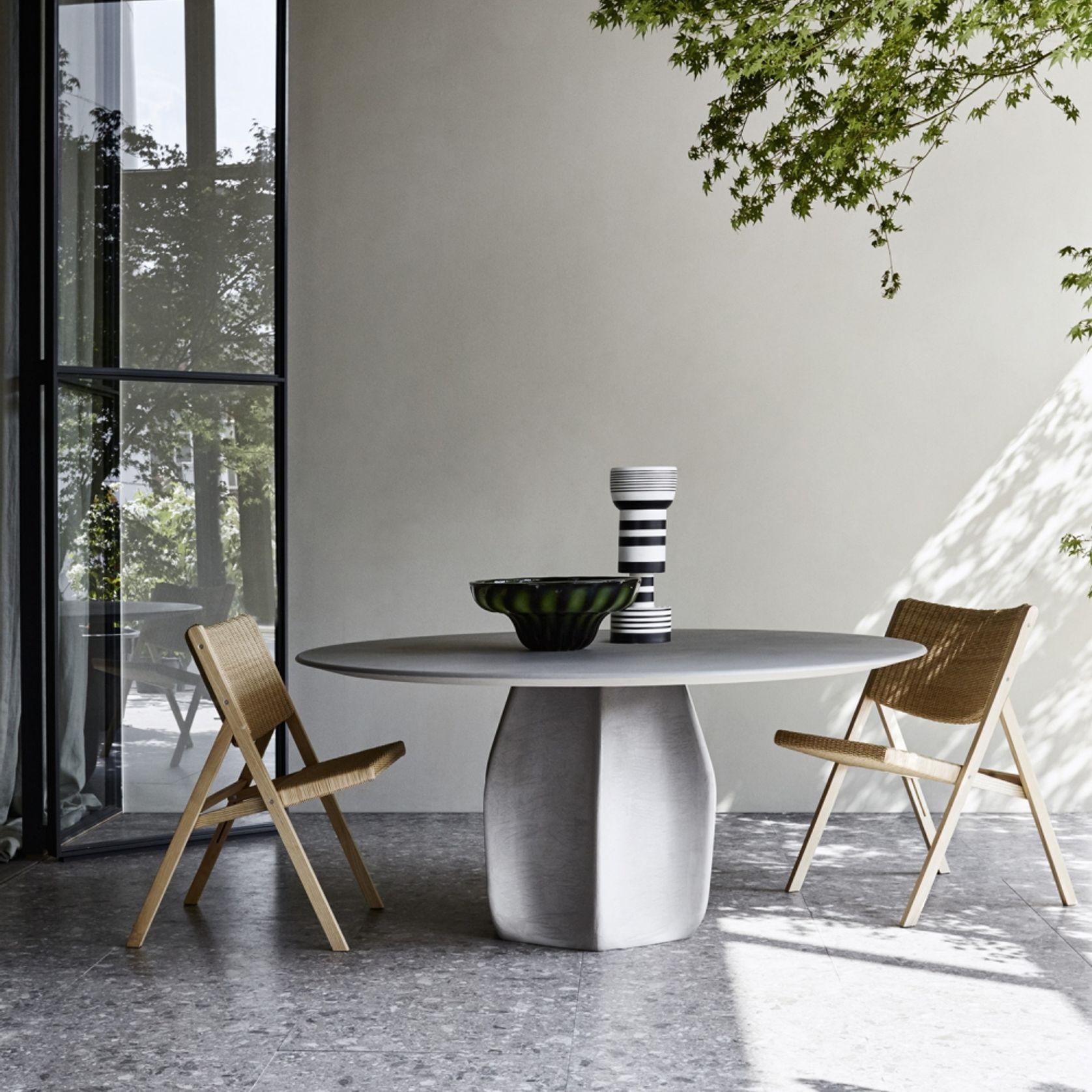 Asterias Dining Table by Molteni&C gallery detail image