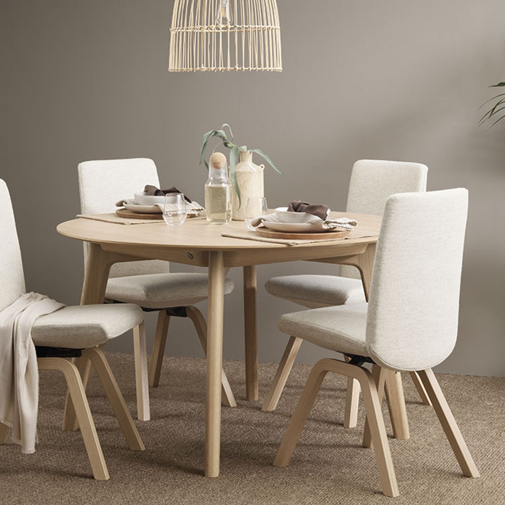 Stressless® Bordeaux Round Center Dining Table gallery detail image