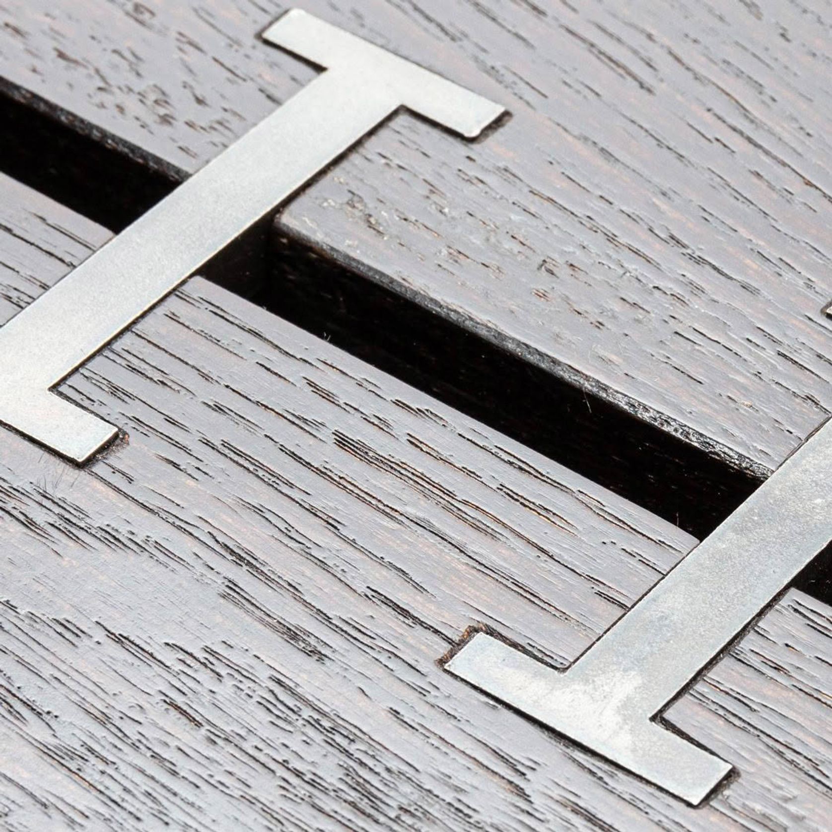 EVEREST Dining Table gallery detail image