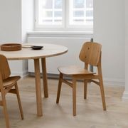 Taro Dining Table Ø140 by Fredericia gallery detail image