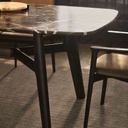 Curve Table gallery detail image