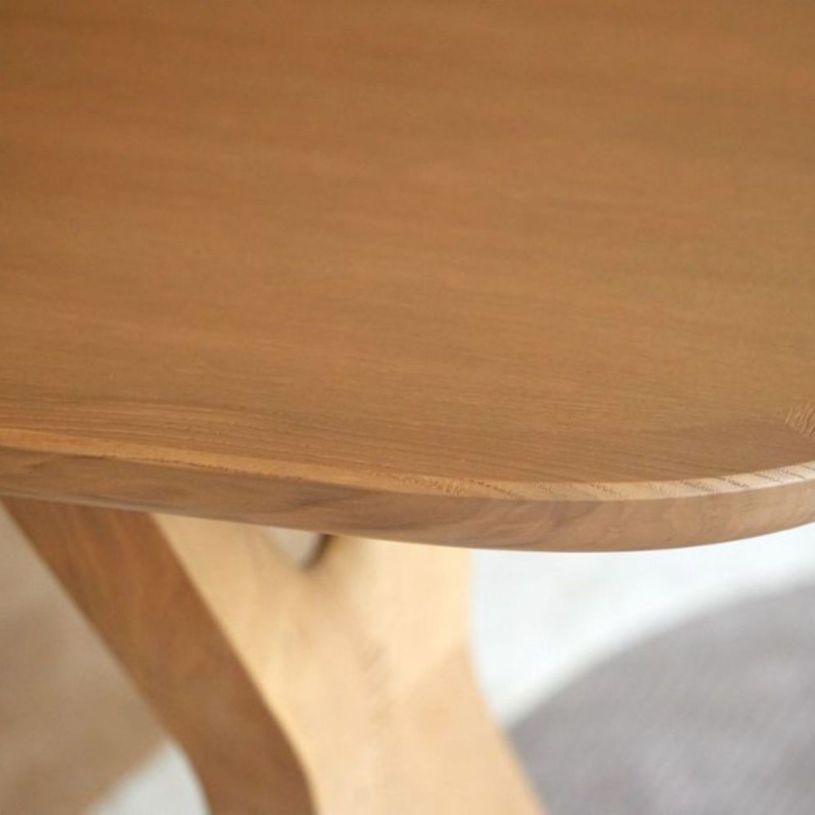 Whisper Dining Table gallery detail image