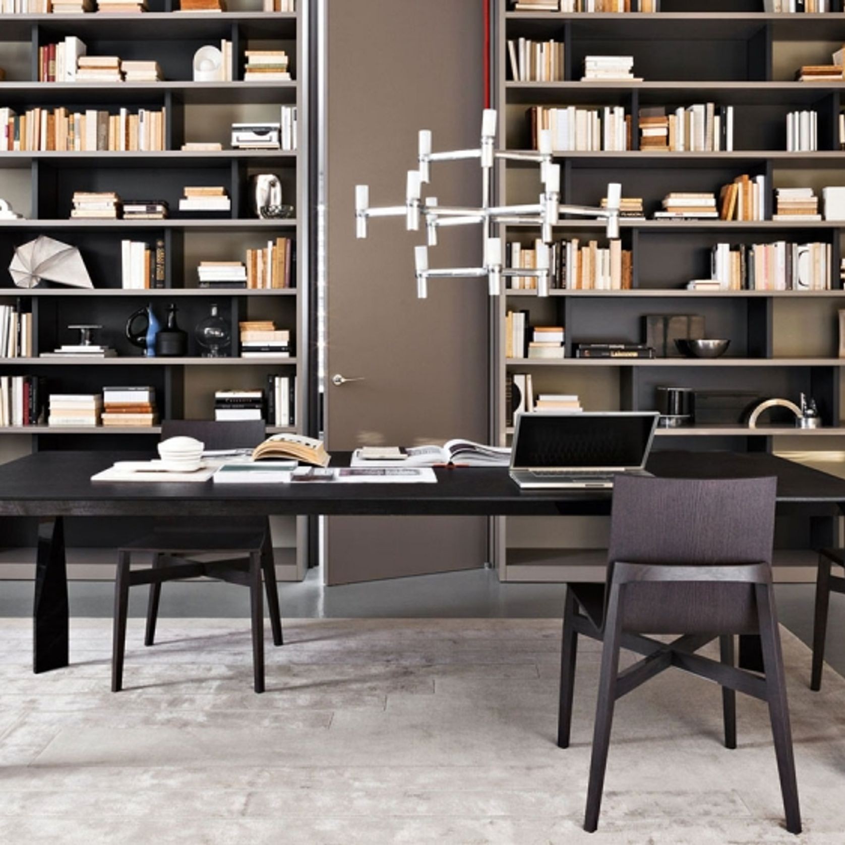 Diamond Dining Table by Molteni&C gallery detail image