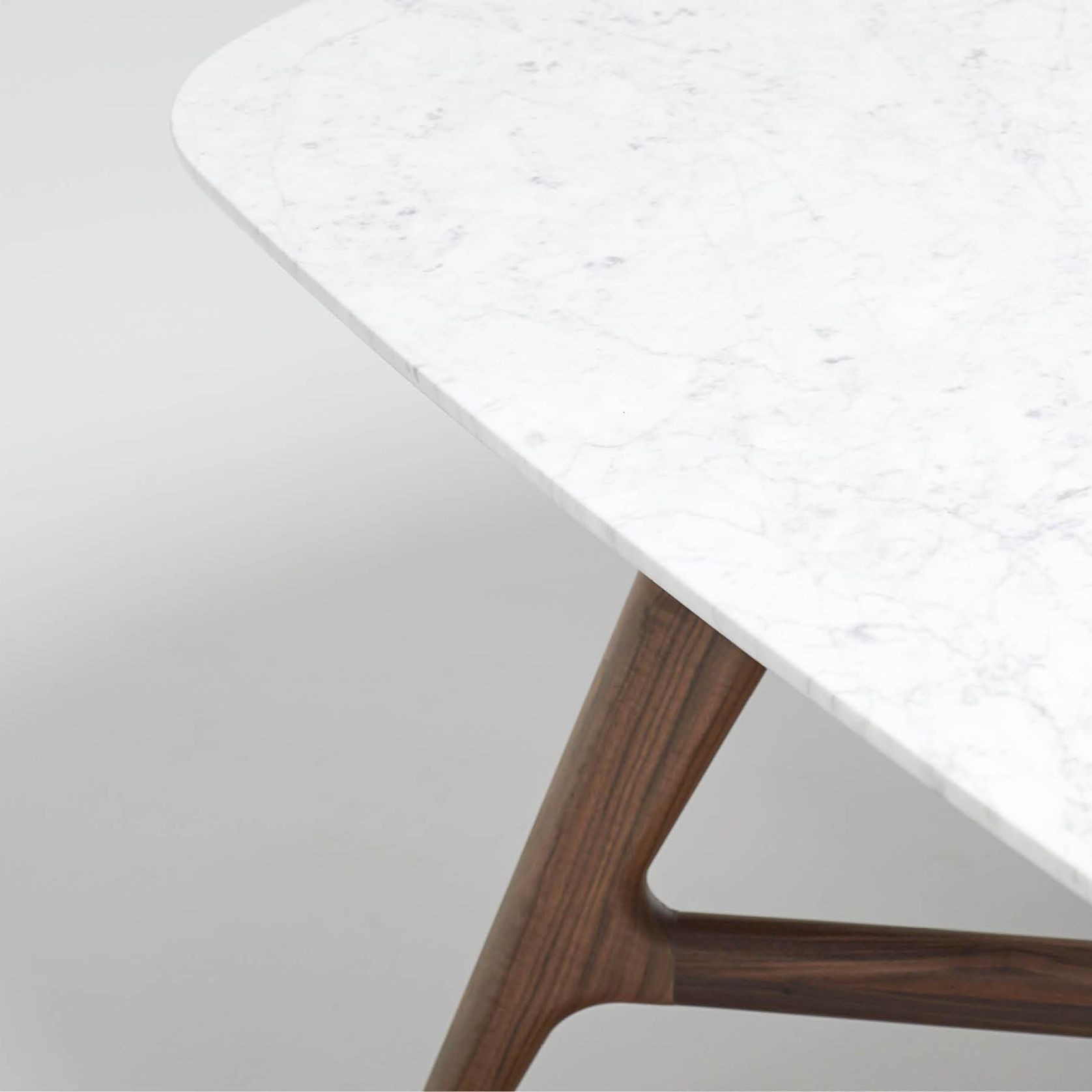 Johanna | Elliptical Table gallery detail image