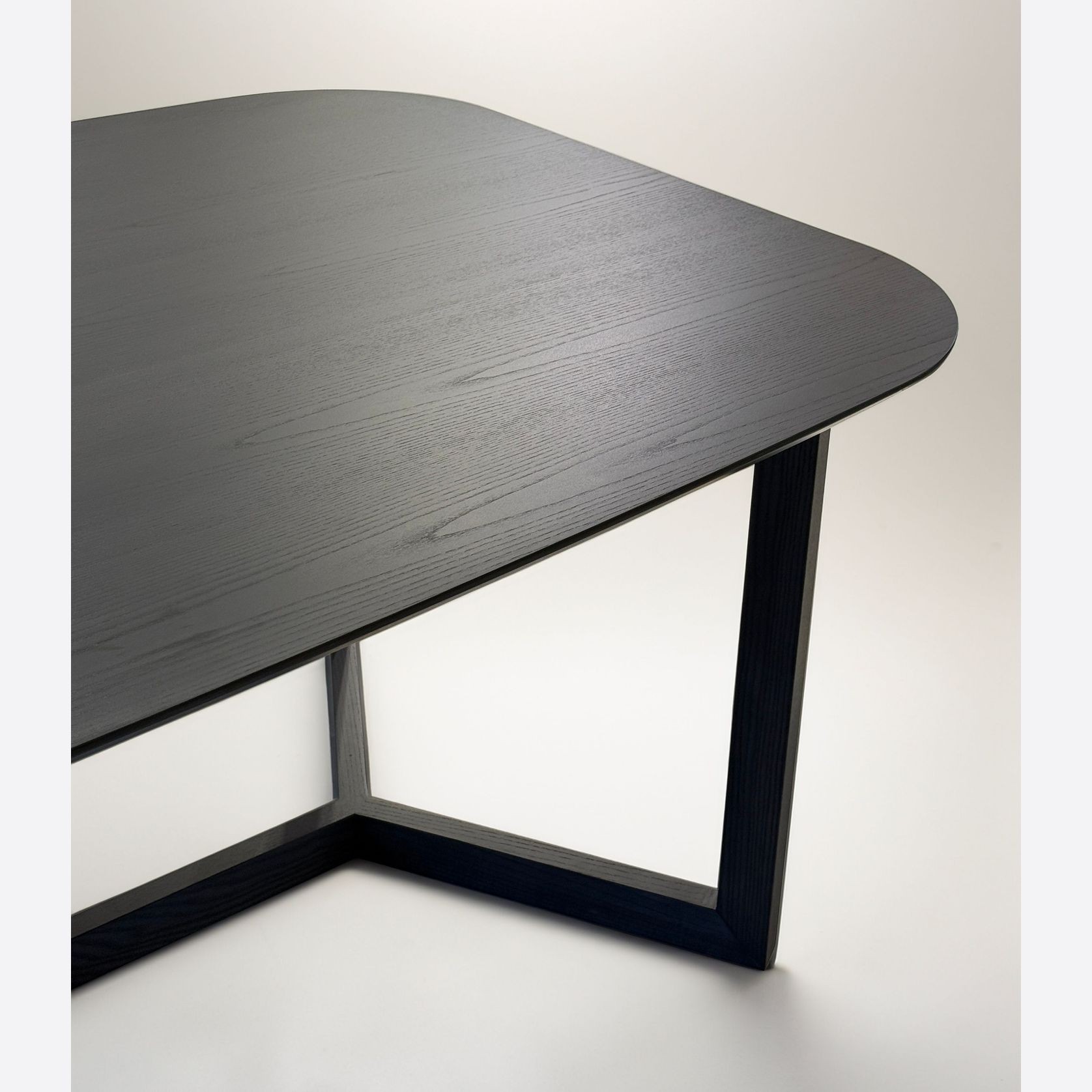 Madrid Dining Table gallery detail image