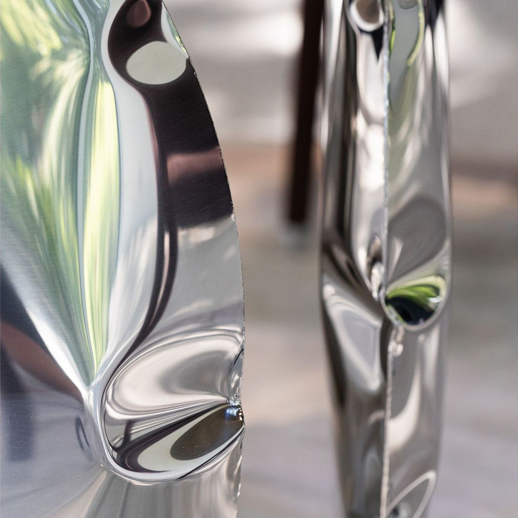 Kosmos Round Dining Table gallery detail image