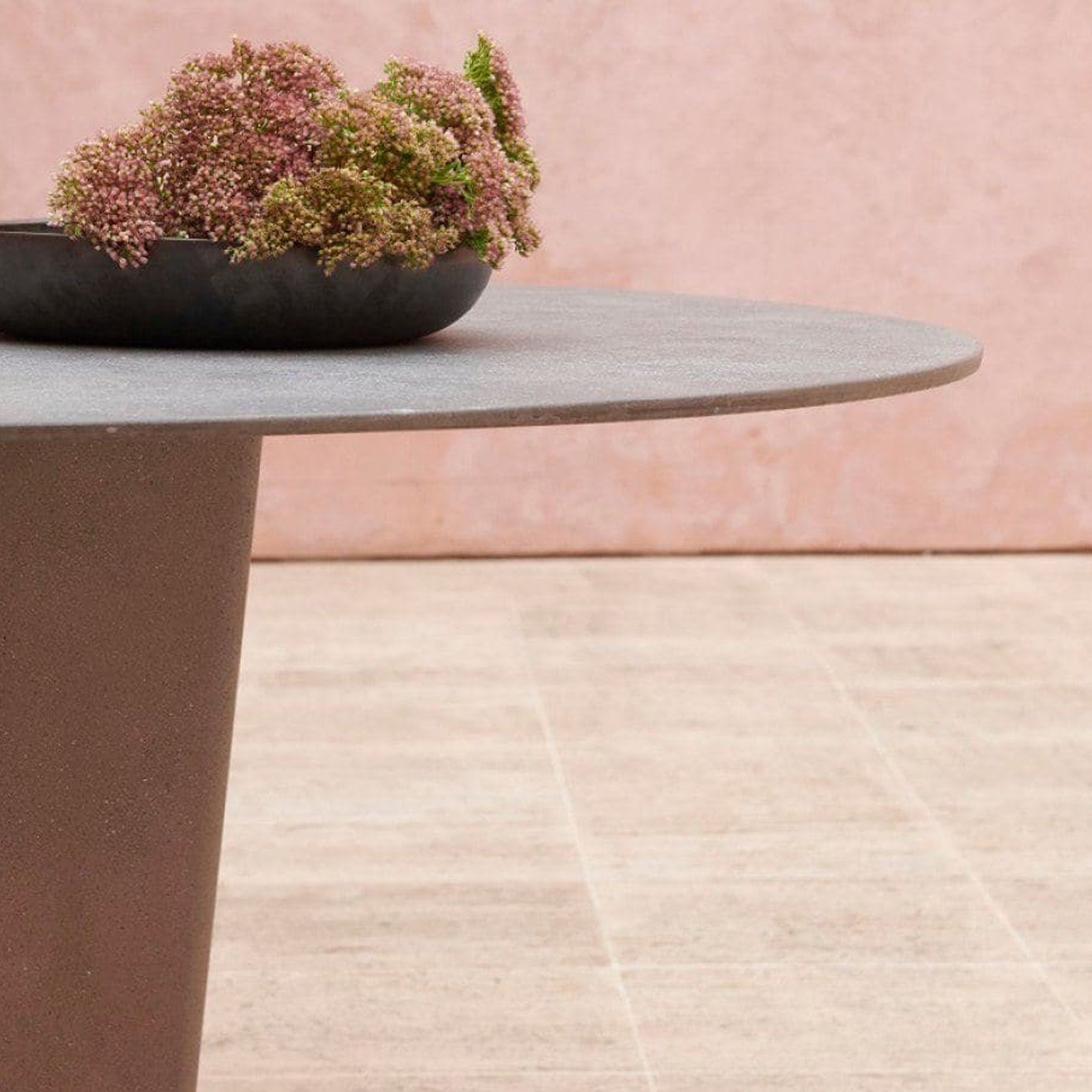 Tao | Tables gallery detail image