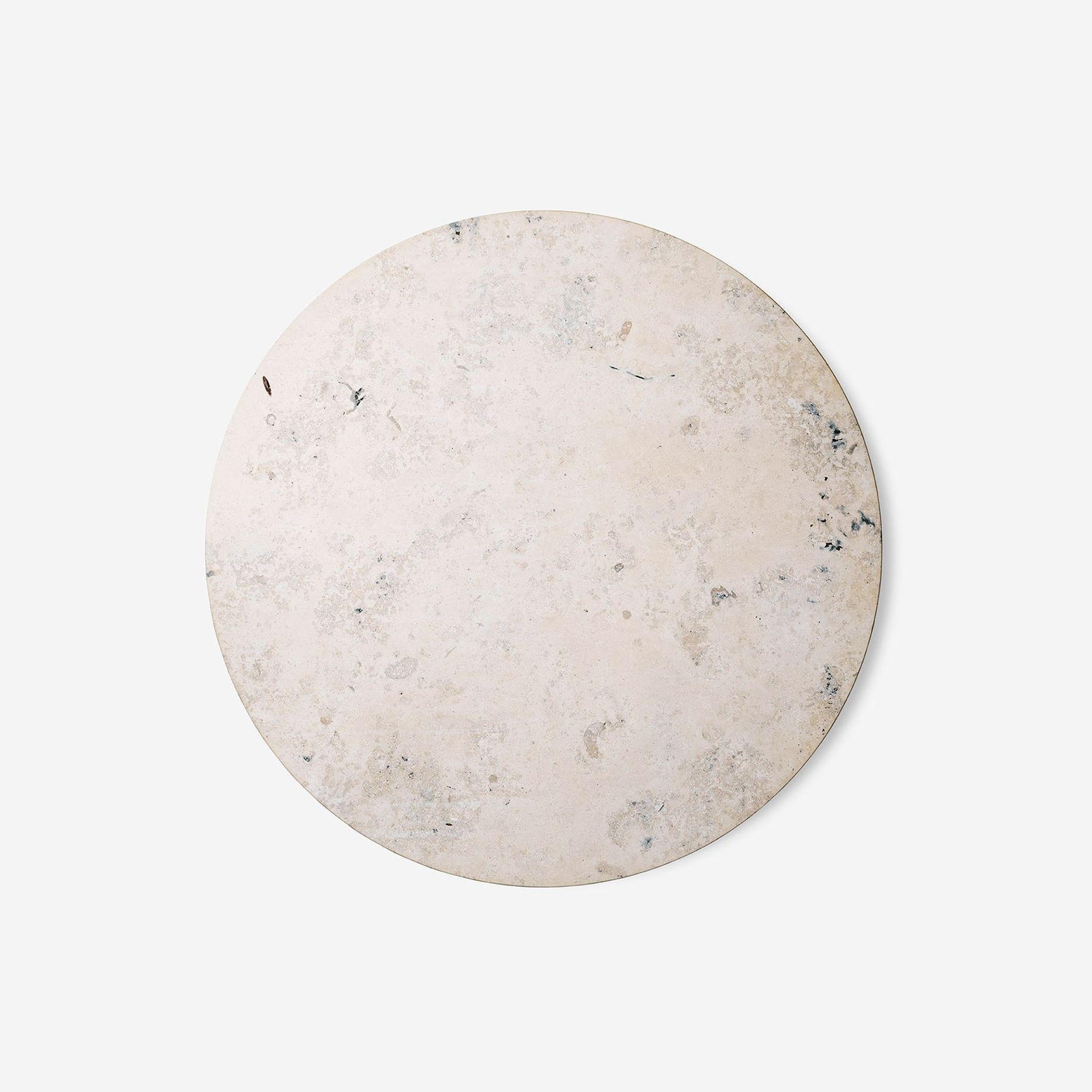 Cabin Round Table by Vipp gallery detail image