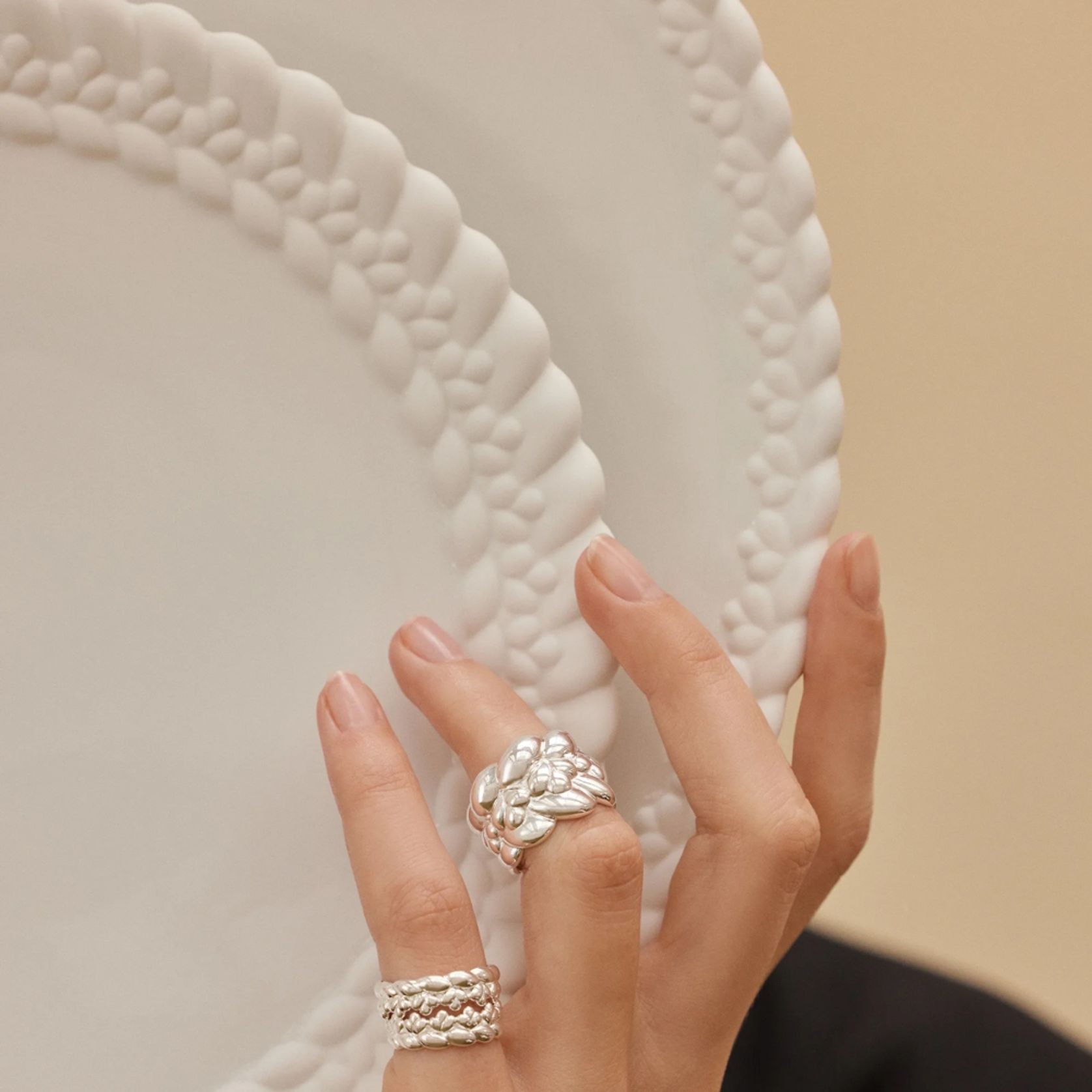 Christofle Babylone Dinnerware gallery detail image