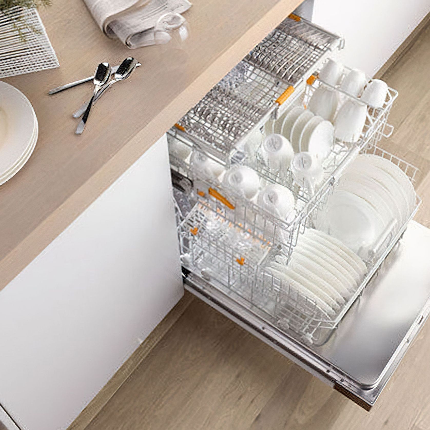 Miele Fully Integrated Dishwasher G 6660 SCVi gallery detail image