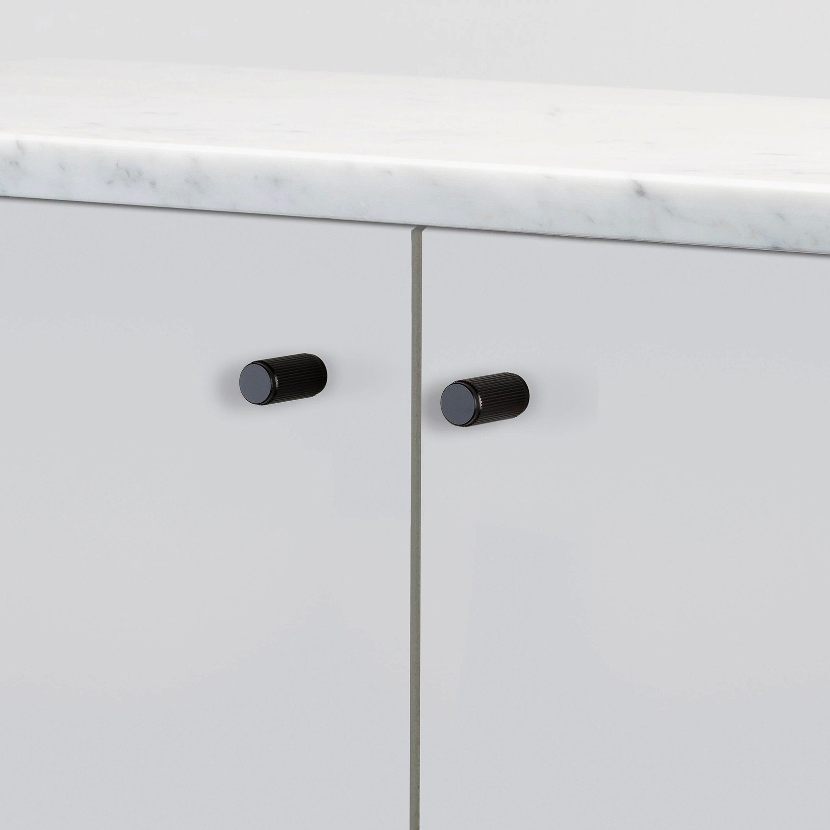 Buster & Punch / Linear /Furniture Knob / (pair) gallery detail image