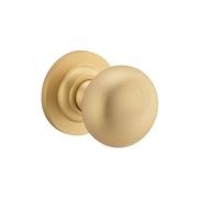 Iver Cambridge Door Knob on Round Rose gallery detail image