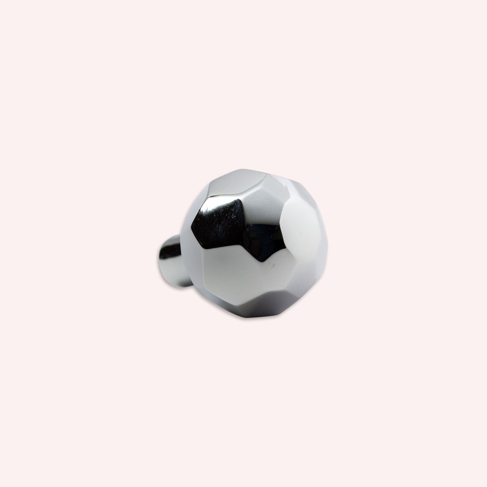 Facet 02 gallery detail image