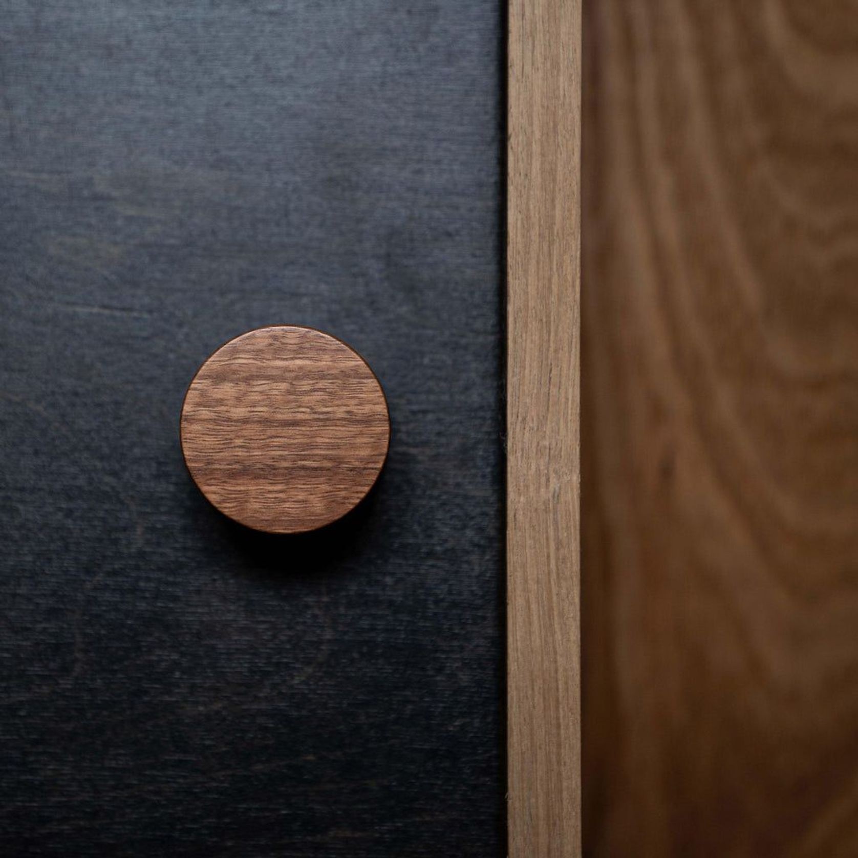 You-Spin-Me (Round) Knob gallery detail image