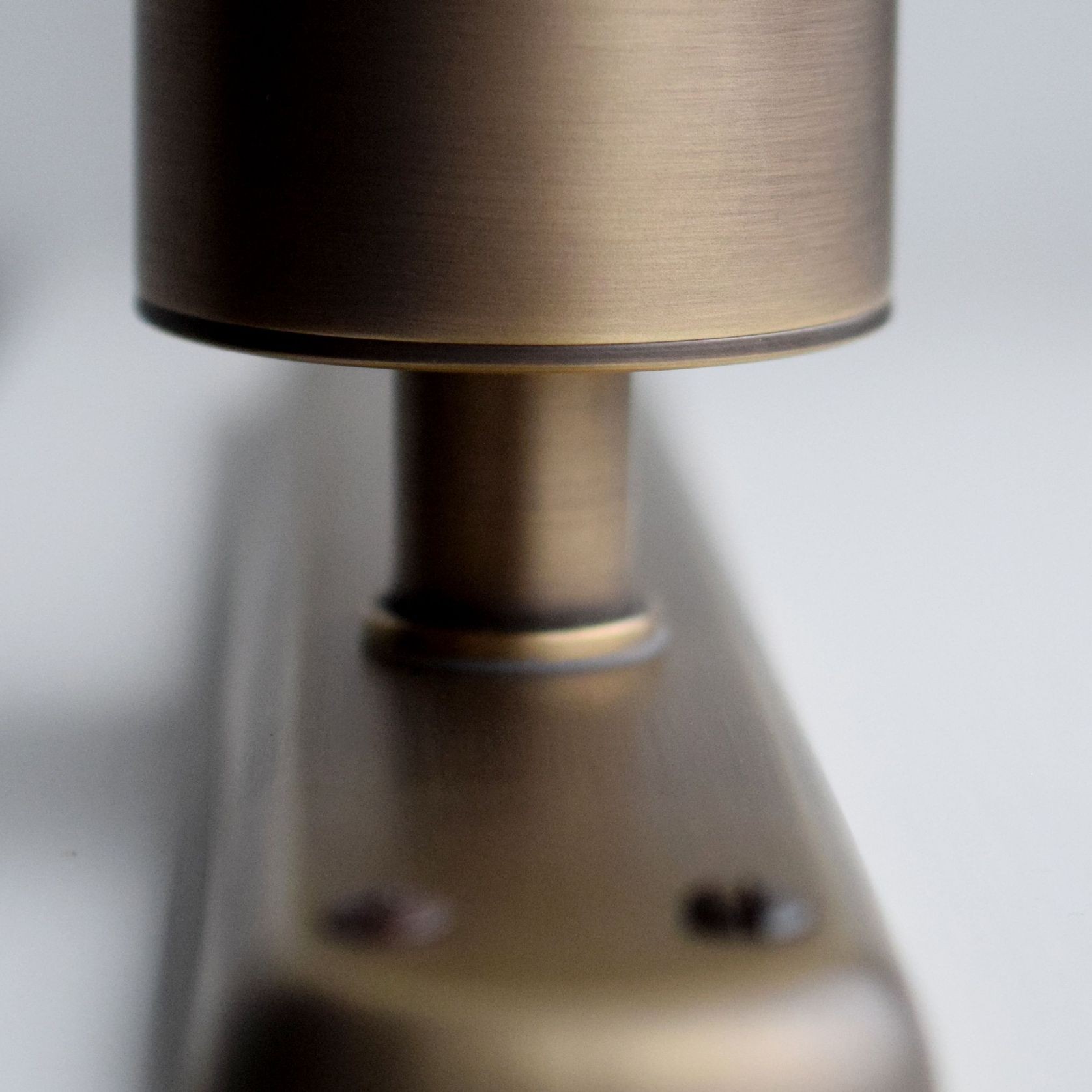 TS S2900 STACKED BARREL SOLID DOOR KNOB gallery detail image