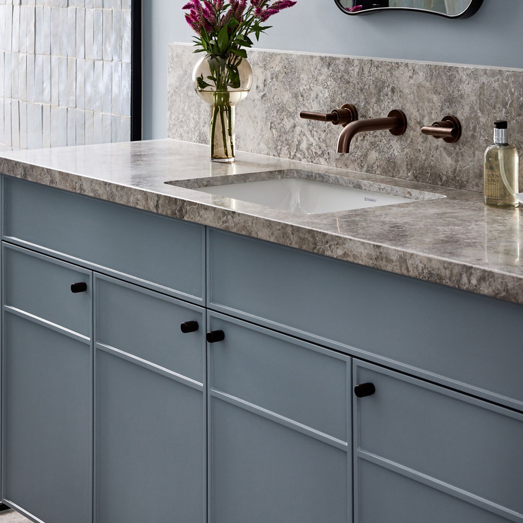 Iver Berlin Cabinet Knob Handle gallery detail image