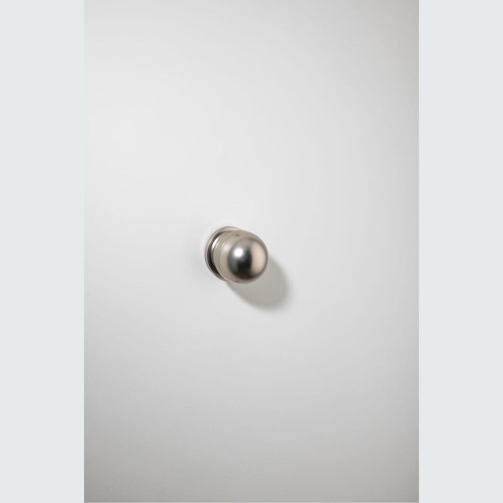 H02 Knob on Rose gallery detail image