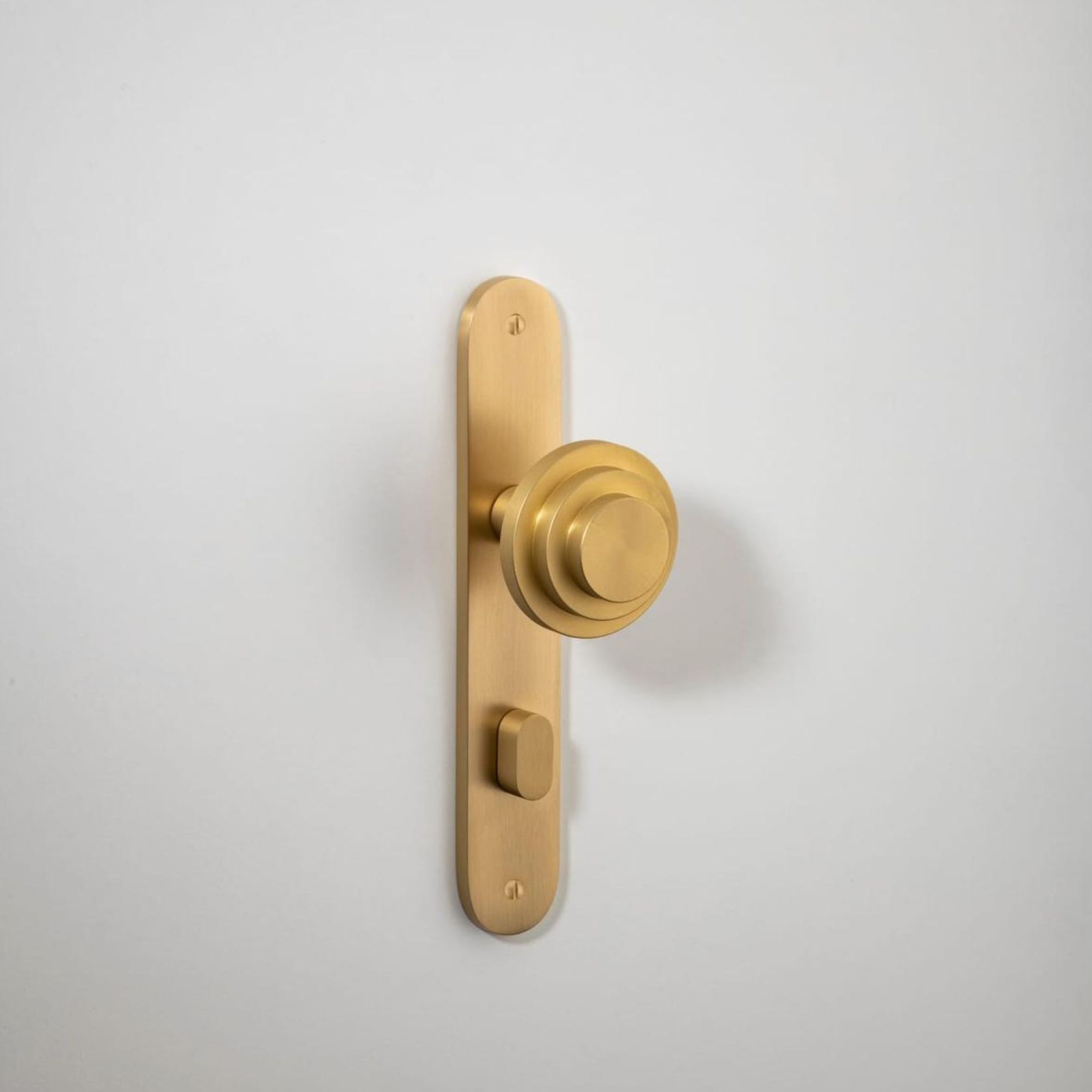 Zzzigurat Knob - Oval Backplate gallery detail image