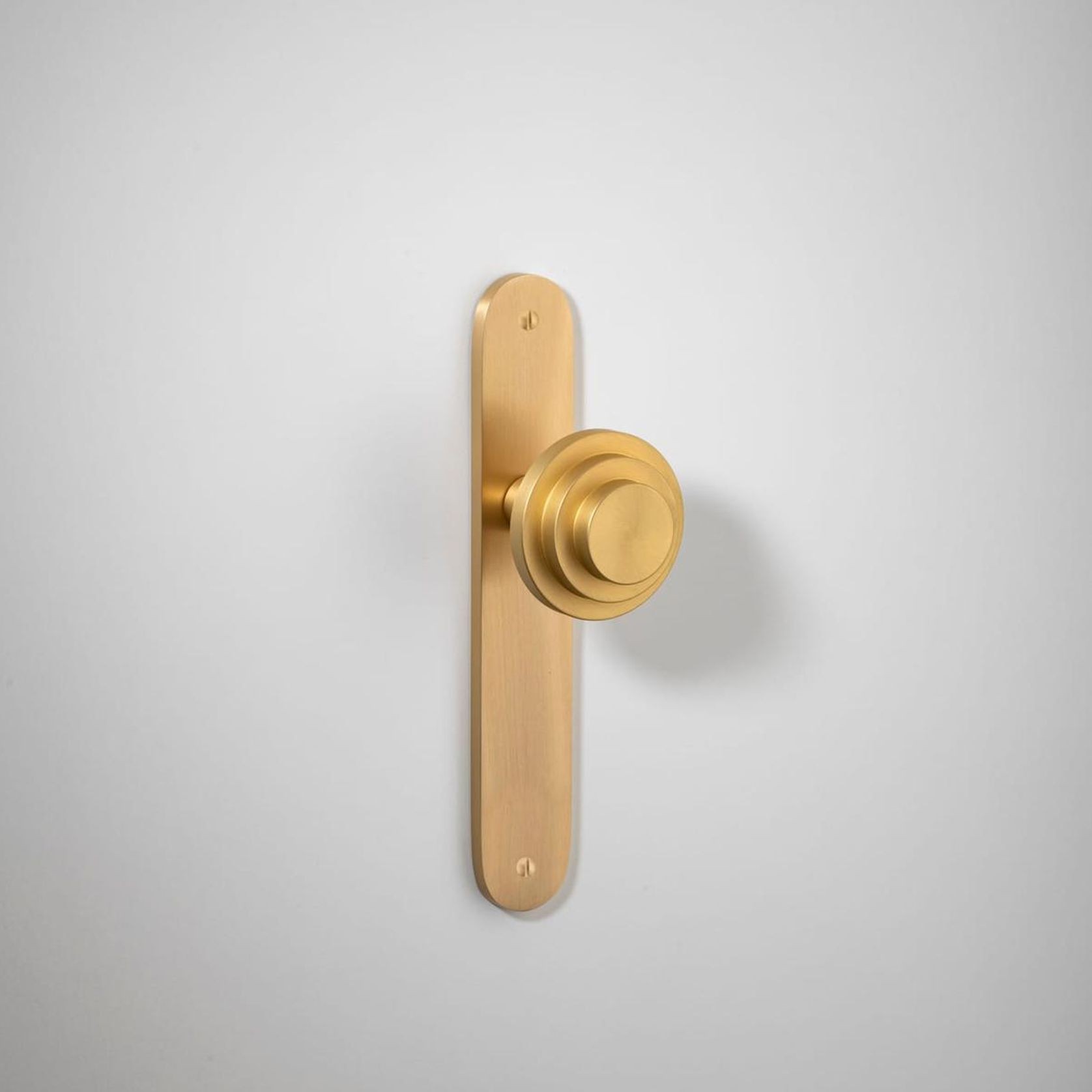 Zzzigurat Knob - Oval Backplate gallery detail image