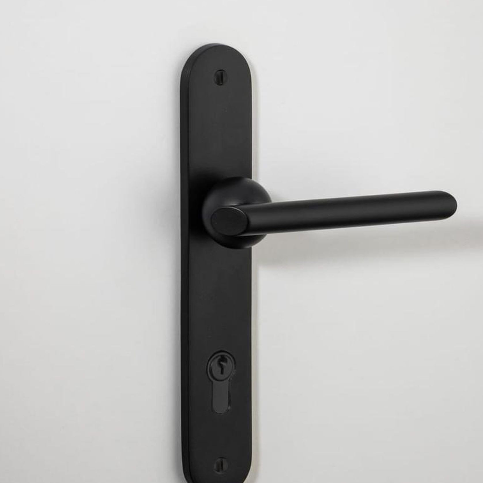 Futurismo Lever - Oval Backplate gallery detail image
