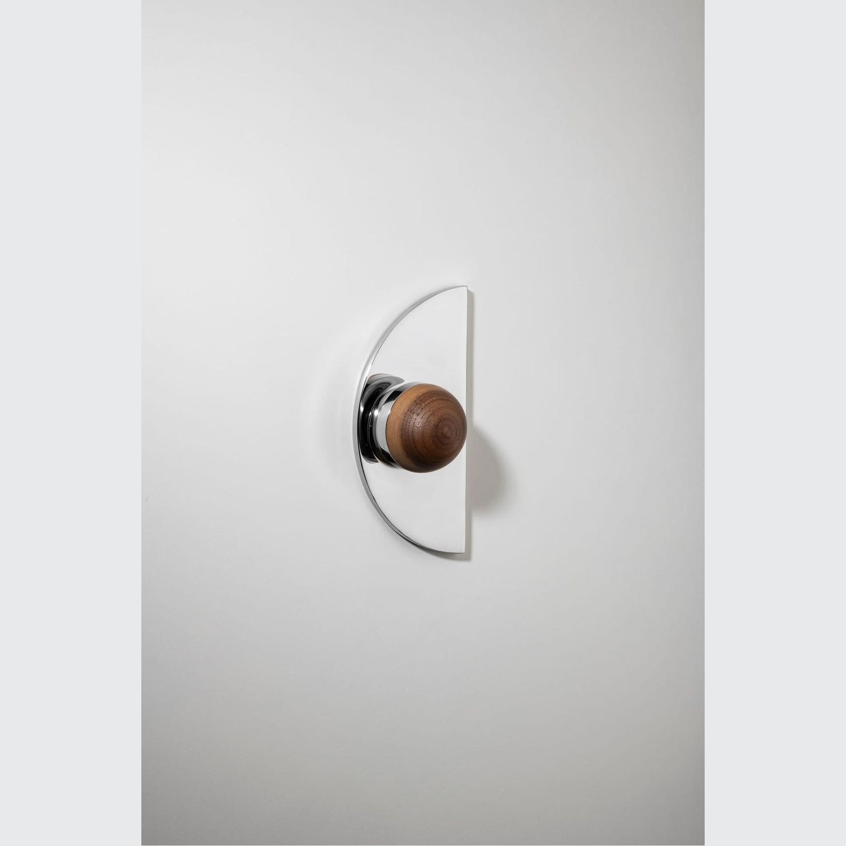 H03 Knob on Backplate Half Moon gallery detail image