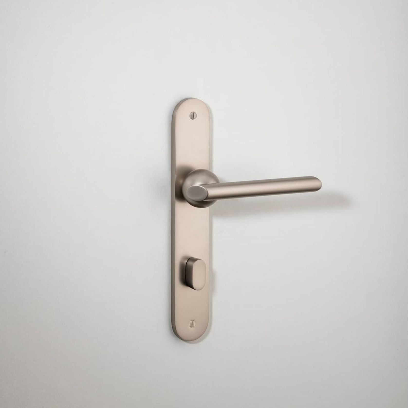 Futurismo Lever - Oval Backplate gallery detail image