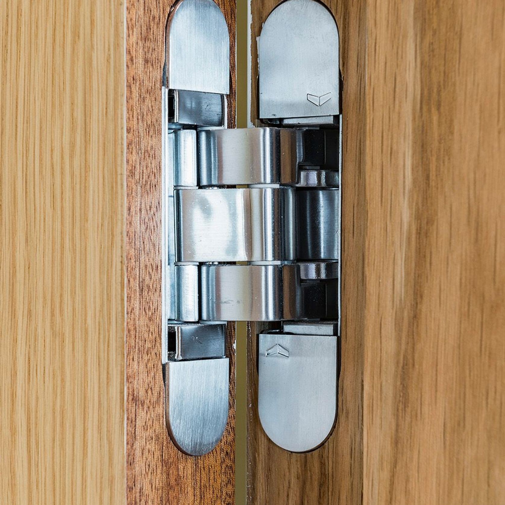 Arlu® (Argenta) Invisible Neo Concealed Hinge S5 gallery detail image