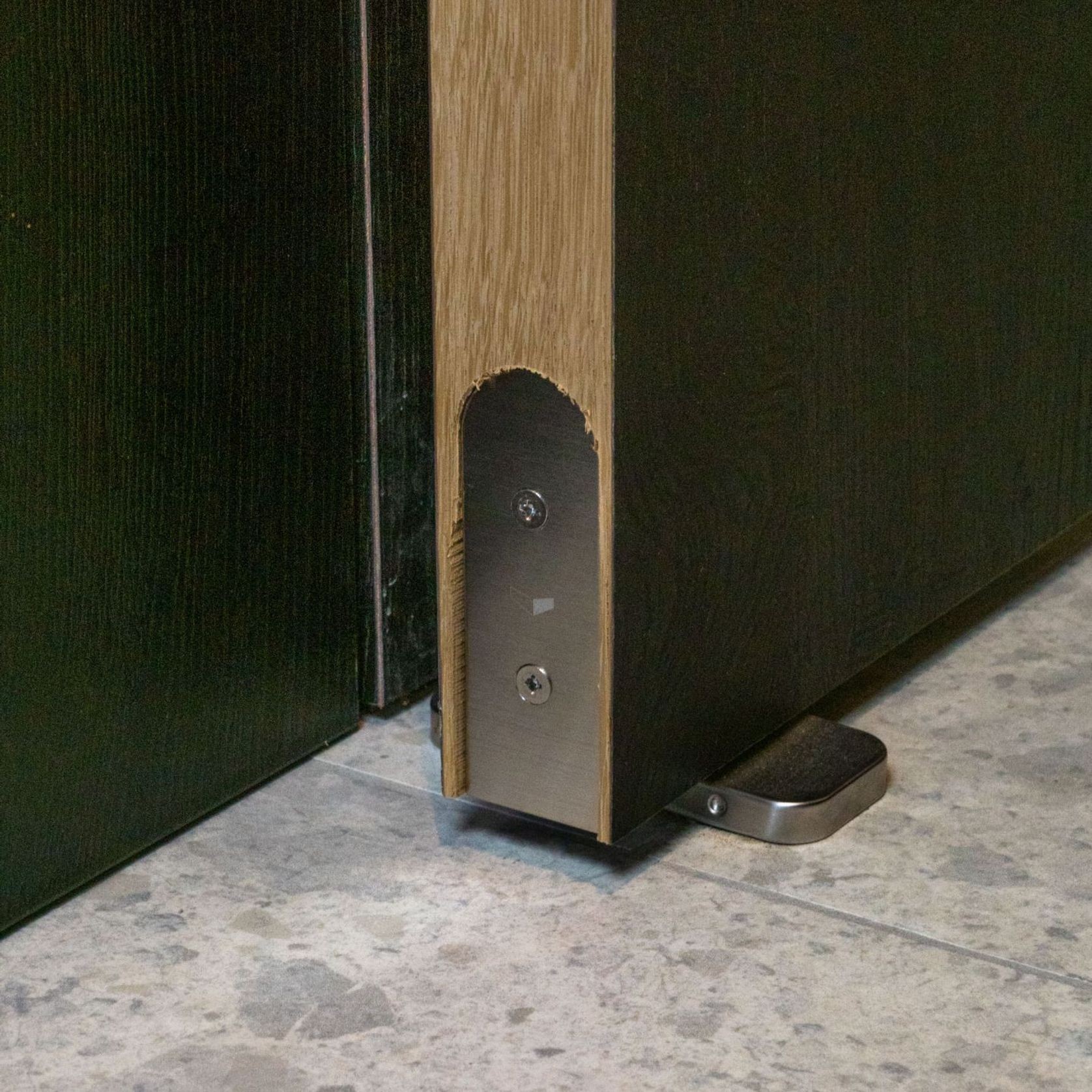 Arlu® (Argenta) Pivotica (45kg) Floor Mounted gallery detail image