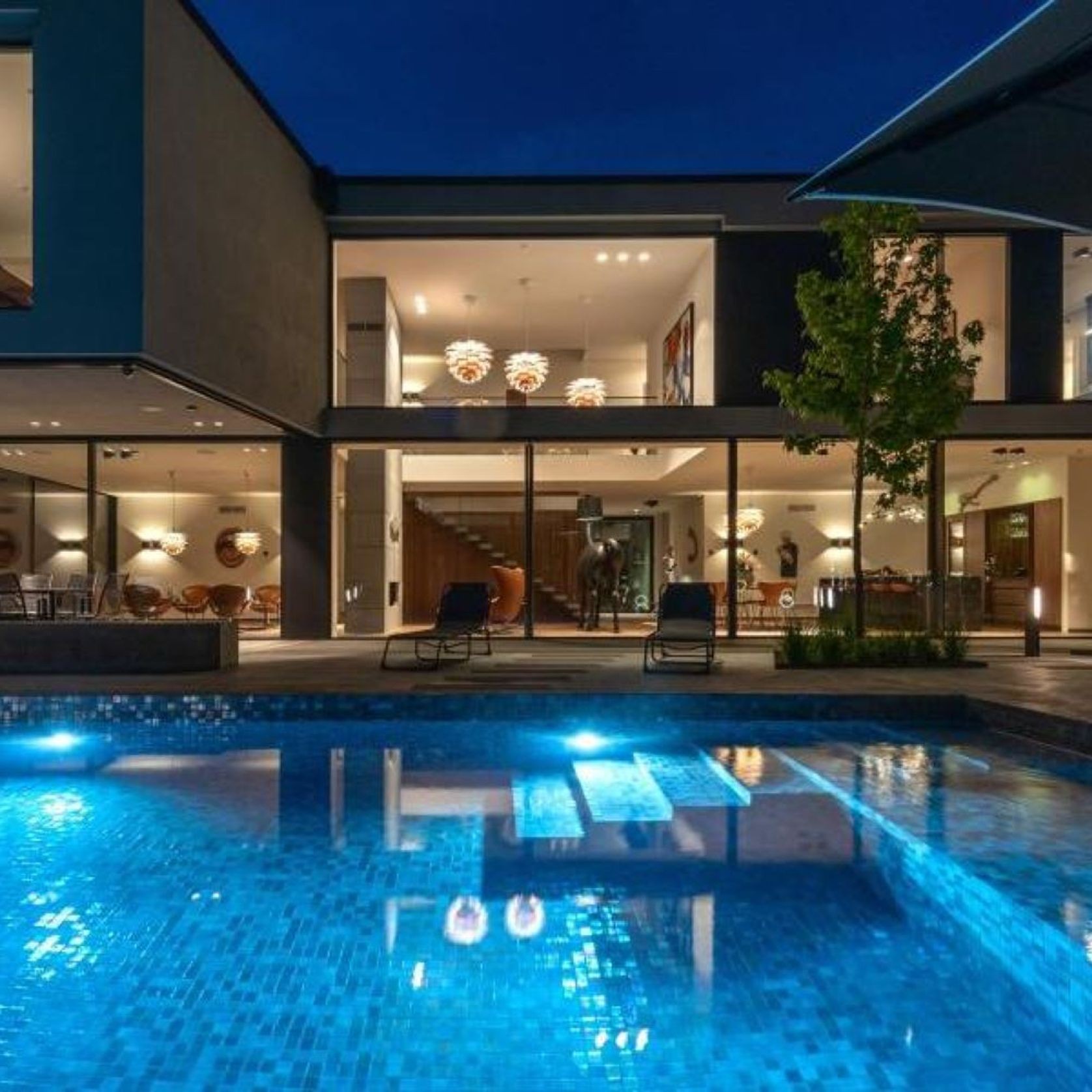 Urbane Thermally Broken Minimalist Sliding Door System gallery detail image