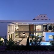 Urbane Thermally Broken Minimalist Sliding Door System gallery detail image