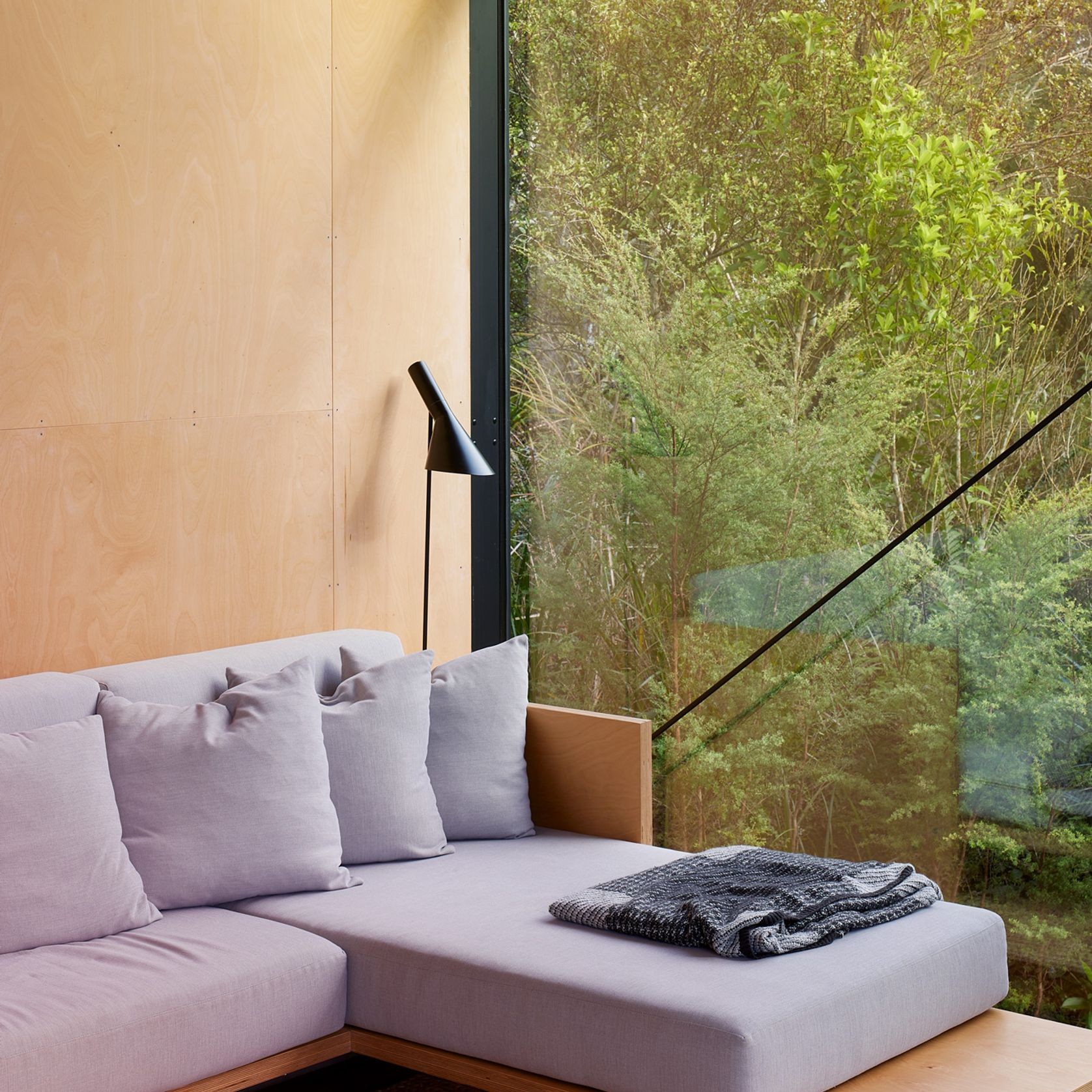 Low E Xtreme™ - Clear Solar Control Thermal Glass gallery detail image