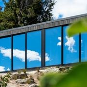 Low E SunX™ Reflect - Solar Control Thermal Glass gallery detail image