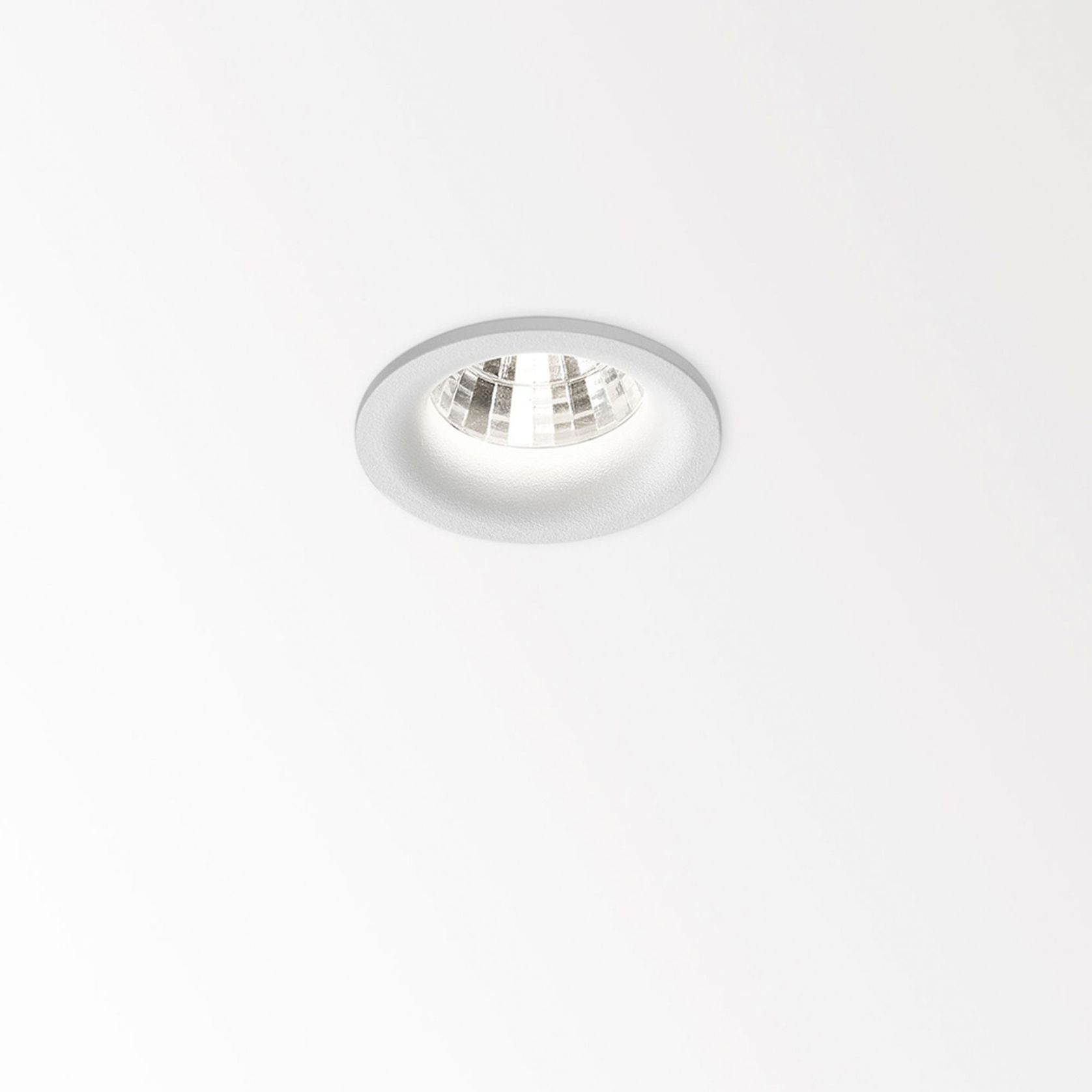 Micro Reo X by Delta Light gallery detail image