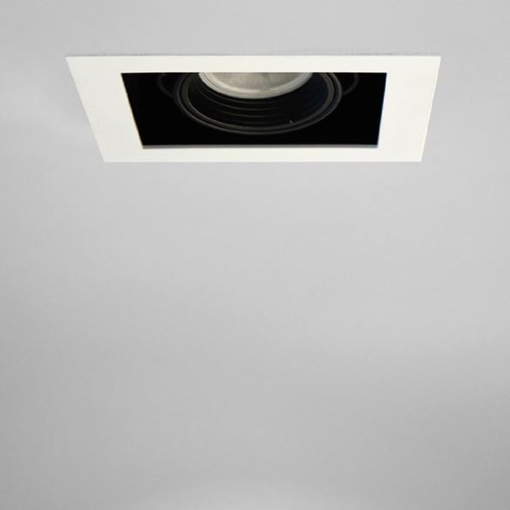 Mondo COB Pro Downlight gallery detail image