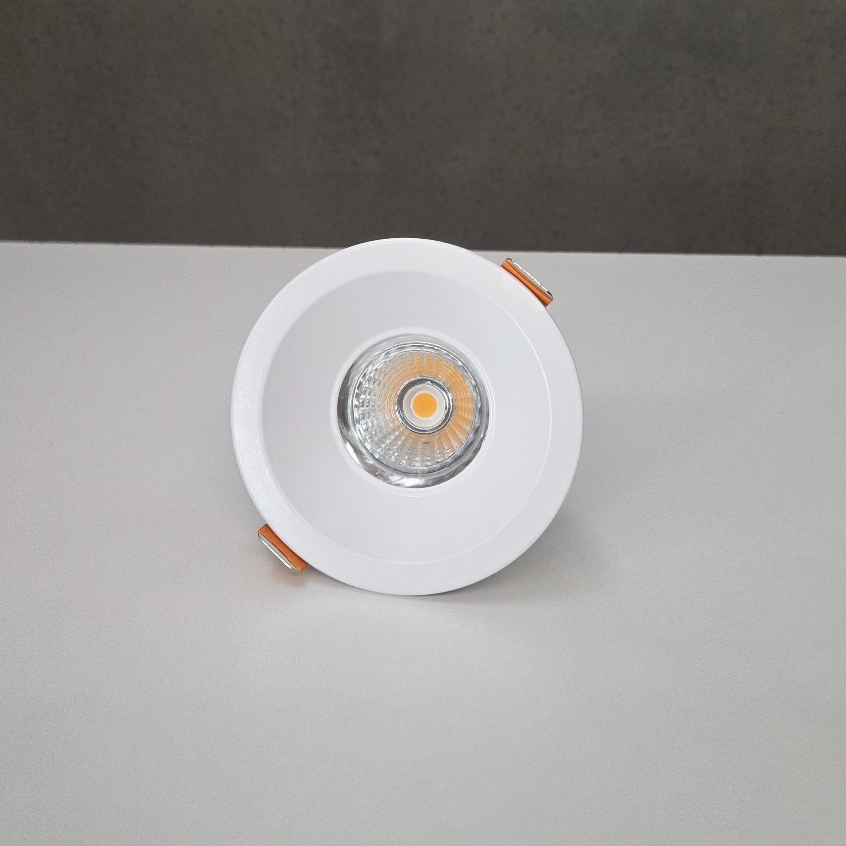 Eva recessed downlight 12W
