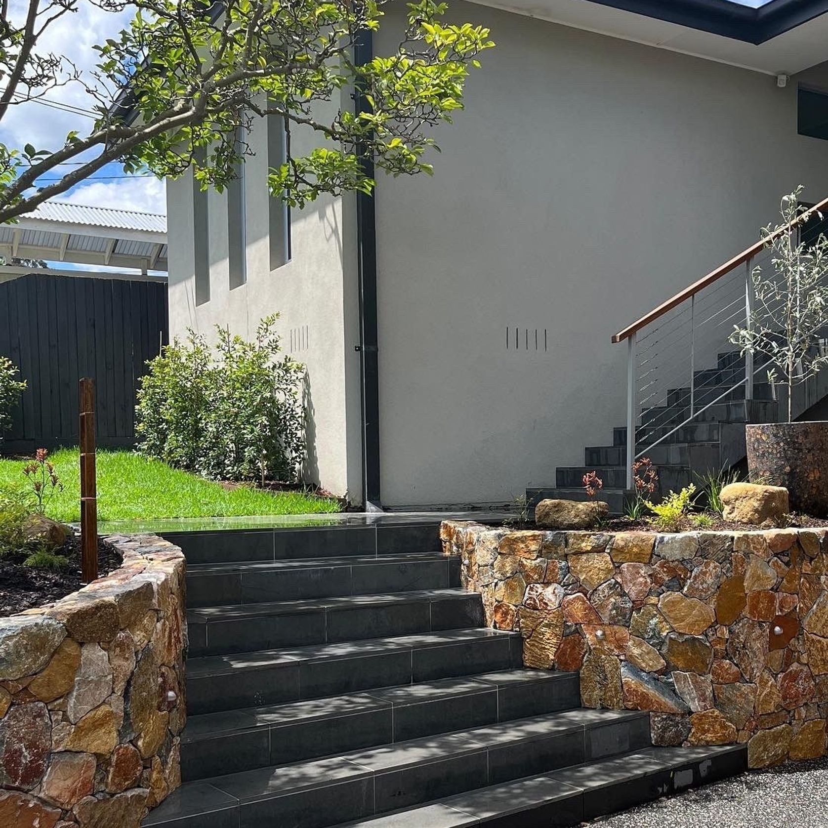Melbourne City Approved, Tiliqua Bluestone Pavers gallery detail image