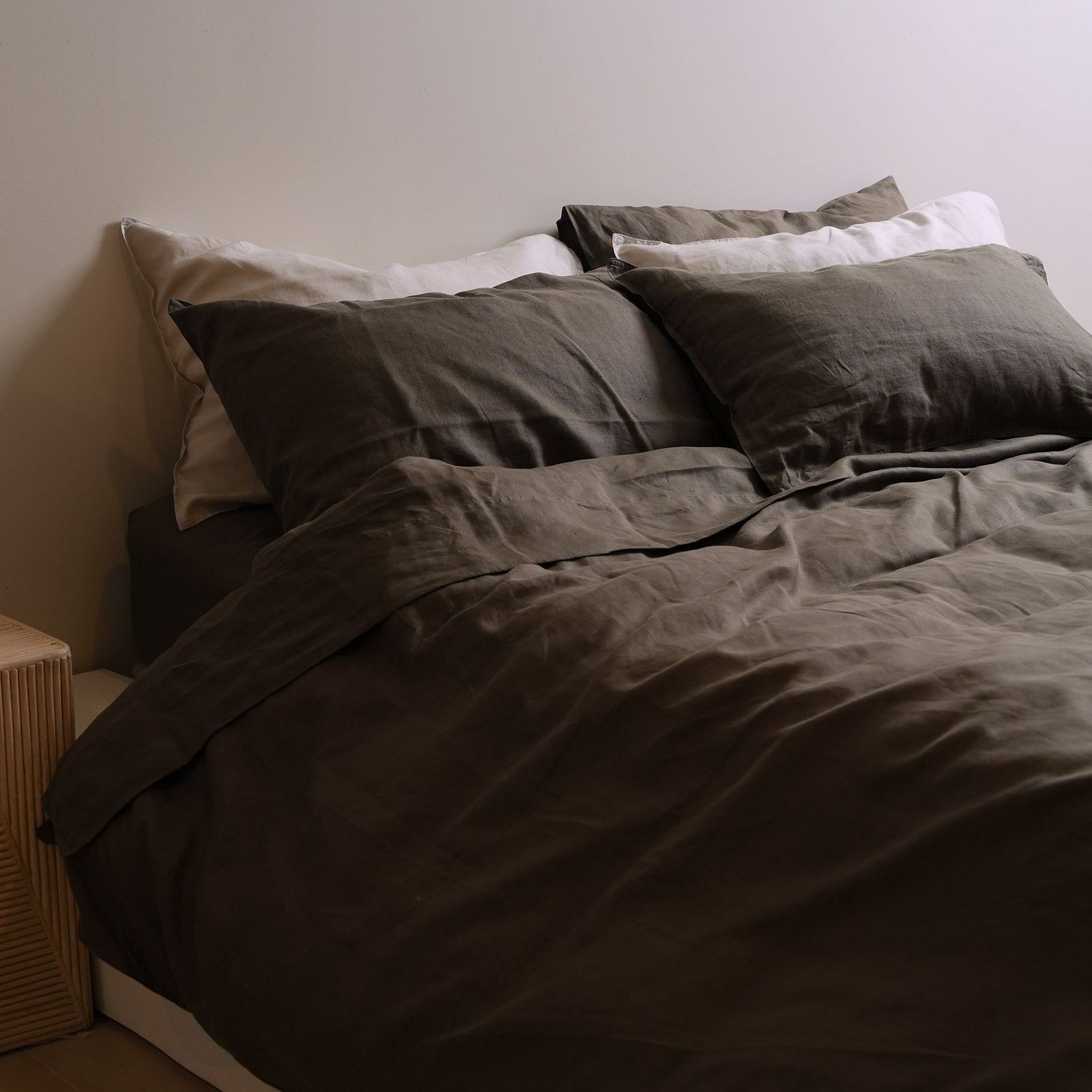 100% French Flax Linen Duvet Set- Deep Moss gallery detail image