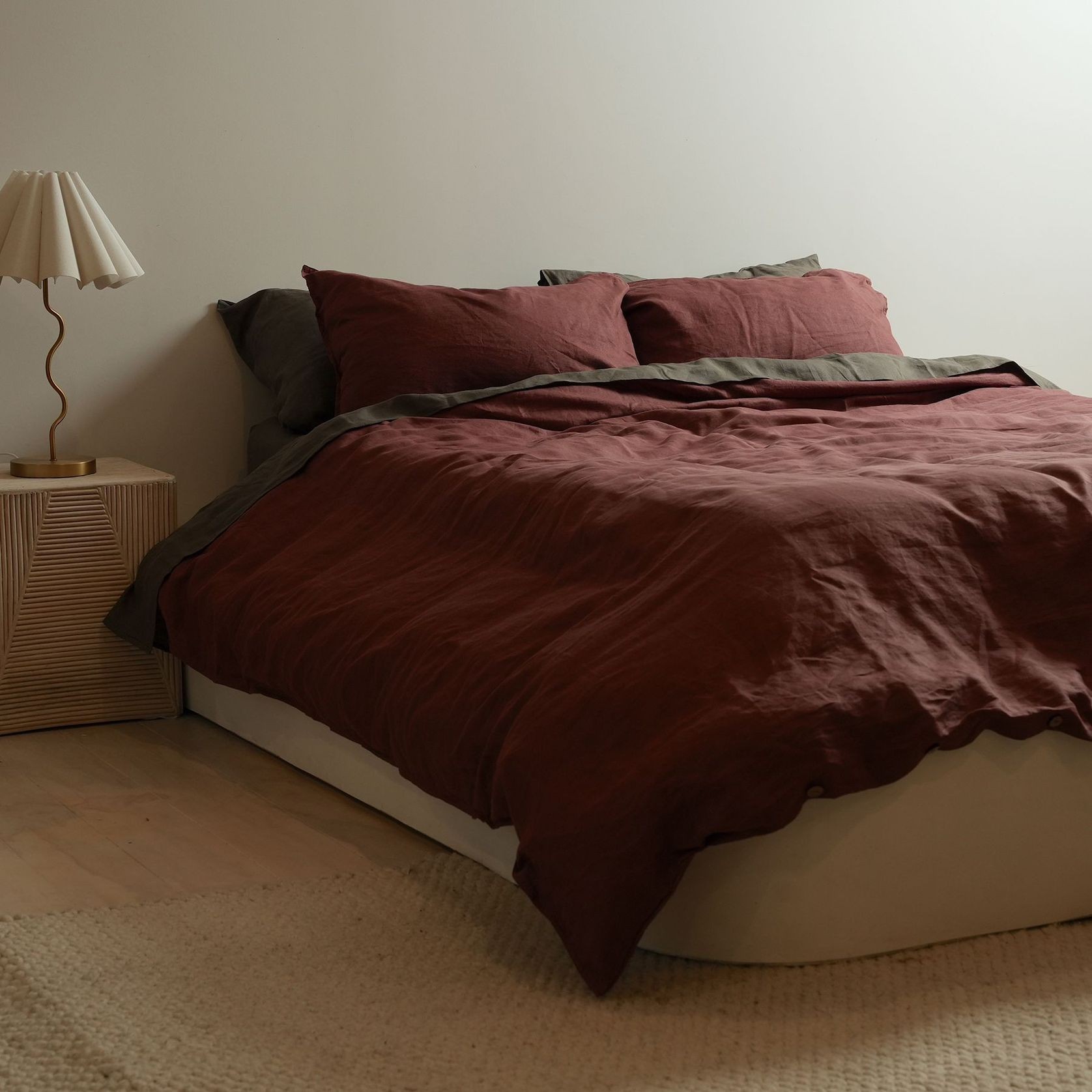 100% French Flax Linen Duvet Set- Antique Rosewood gallery detail image