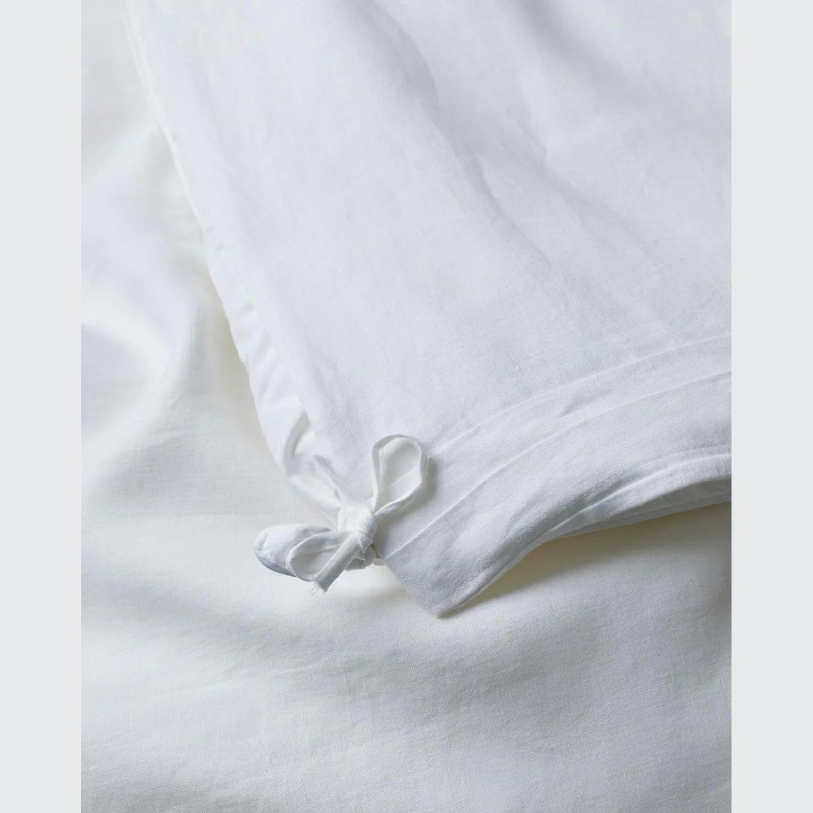 Ravello Linen Quilt Cover - White | Weave Home Bed Linen gallery detail image