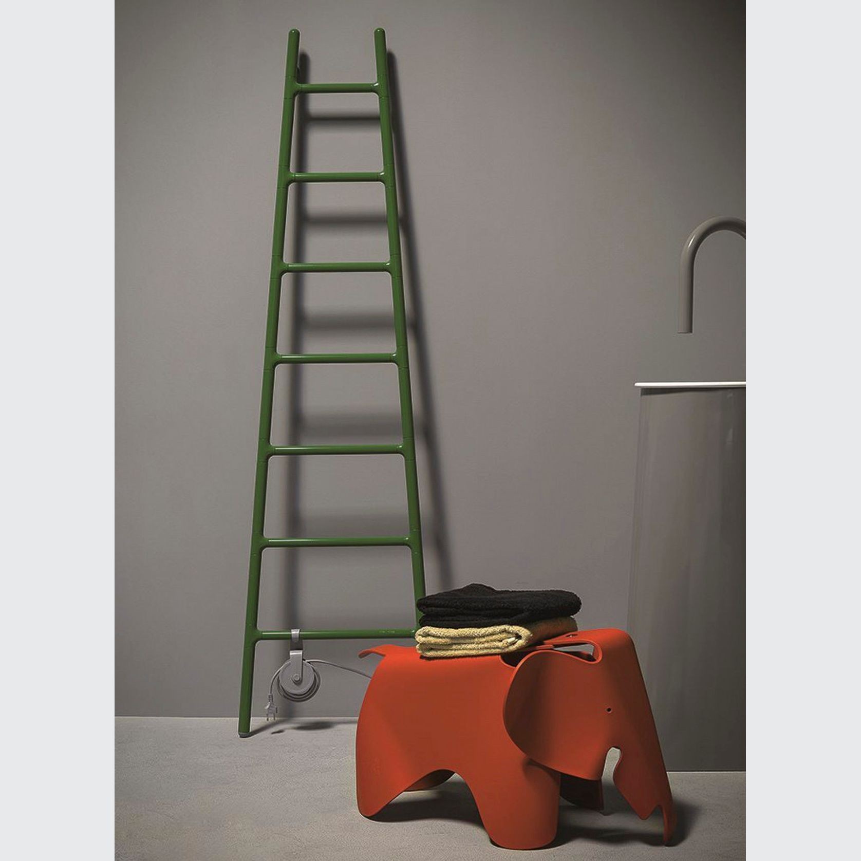 Tubes Scaletta - Electric Radiator gallery detail image