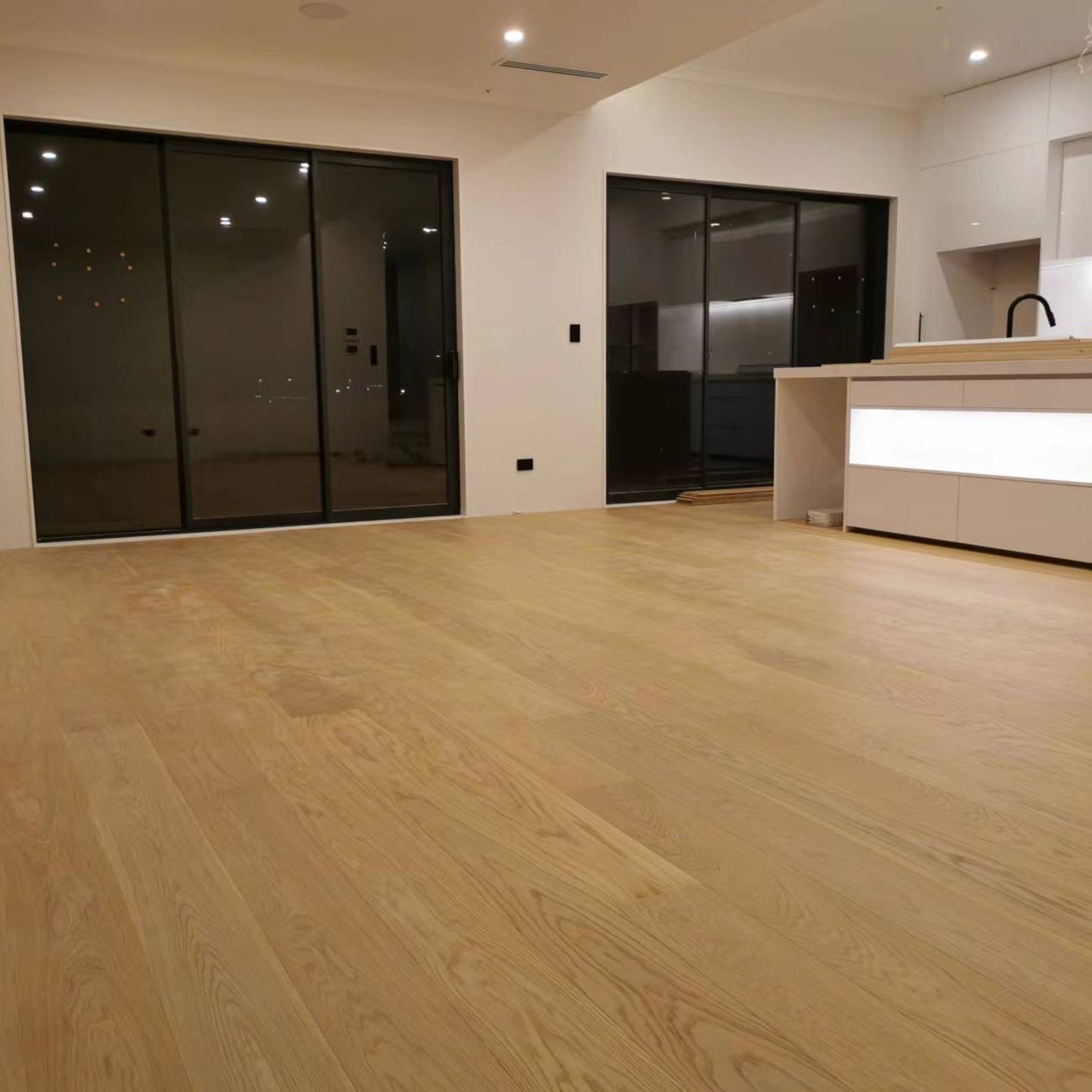 ESTA European Oak Engineered Wood Floor gallery detail image