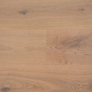 EP132 Warwick gallery detail image