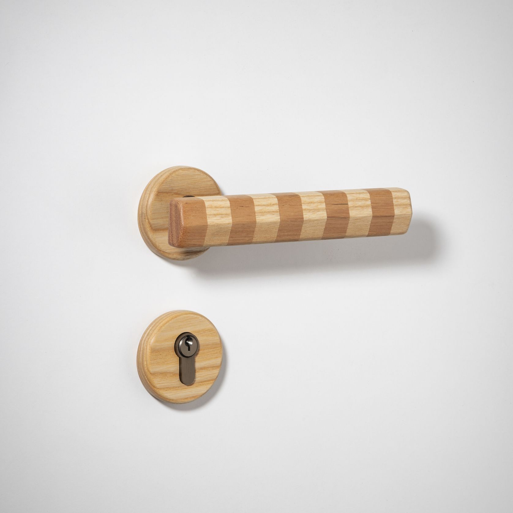 Streaker Round Escutcheon Euro gallery detail image