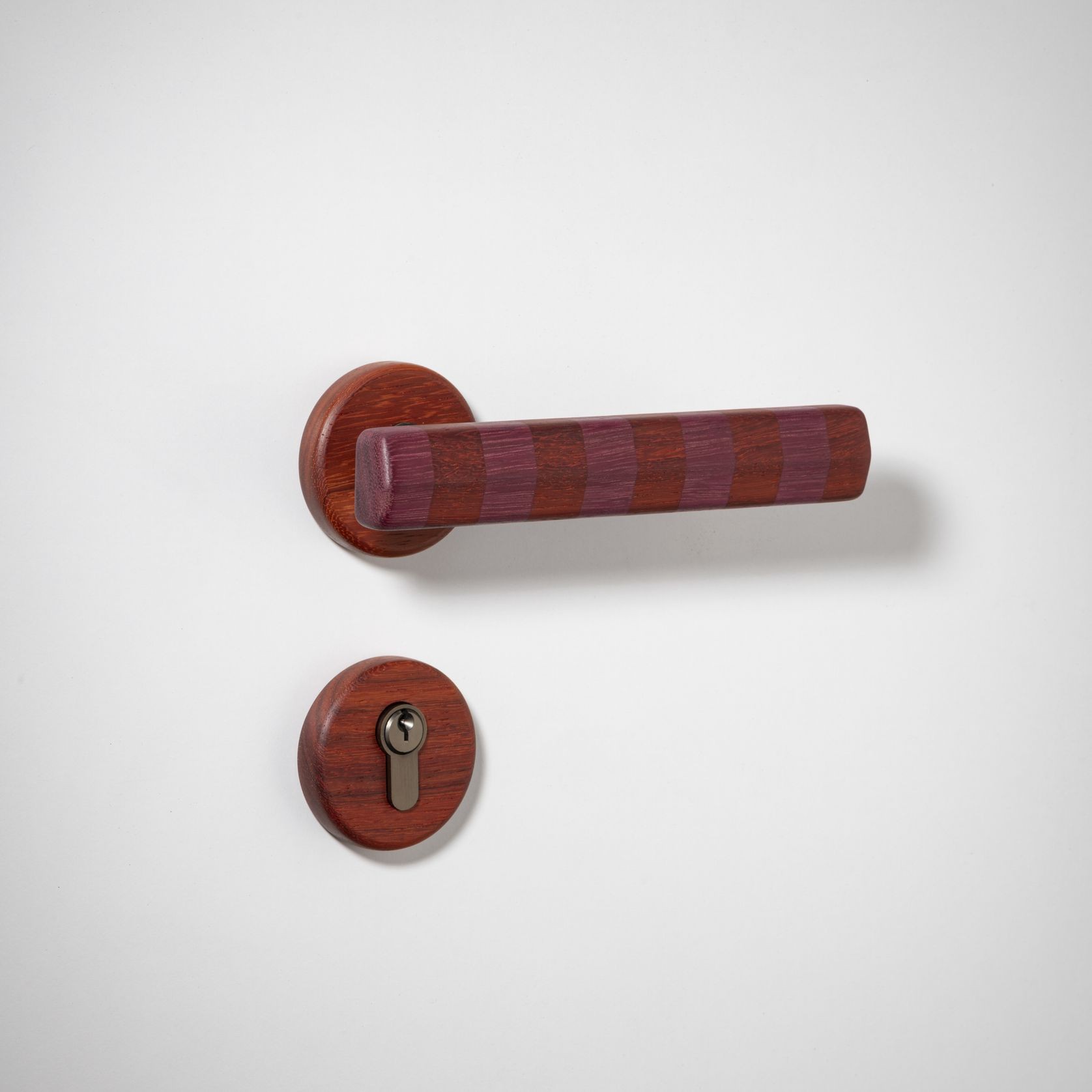 Streaker Round Escutcheon Euro gallery detail image