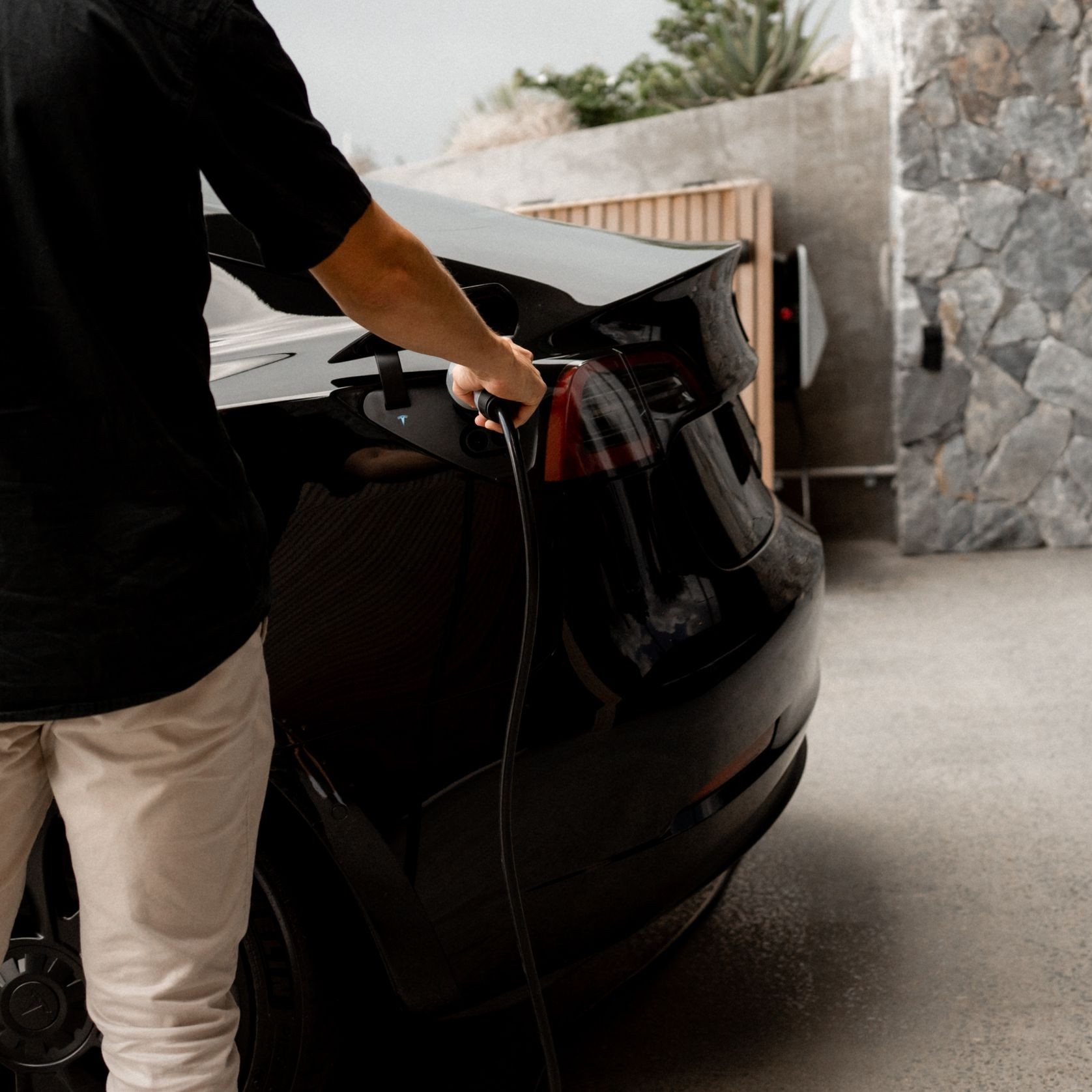 EVlink Home - Electrical Vehicle Charging gallery detail image