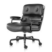 Eames Executive Chair by Herman Miller gallery detail image