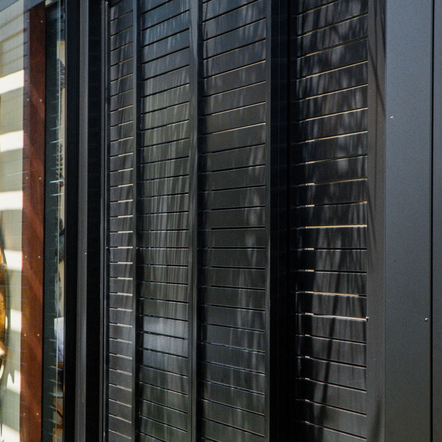 Louvrelite® 88 Sliding Shade System gallery detail image