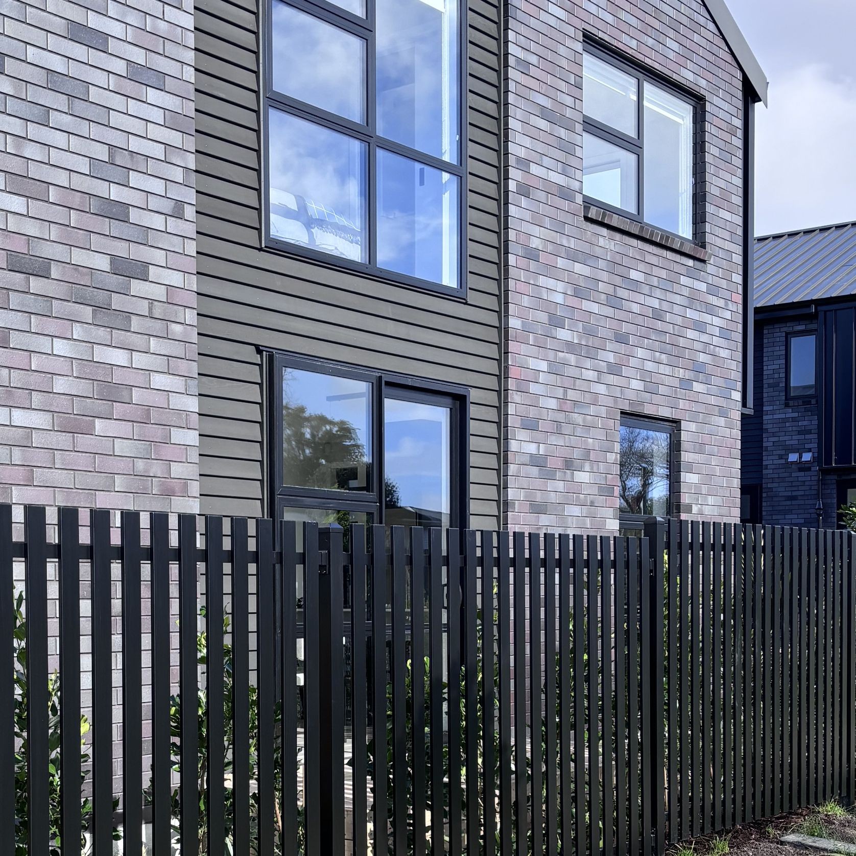 Mako Picket Fence gallery detail image