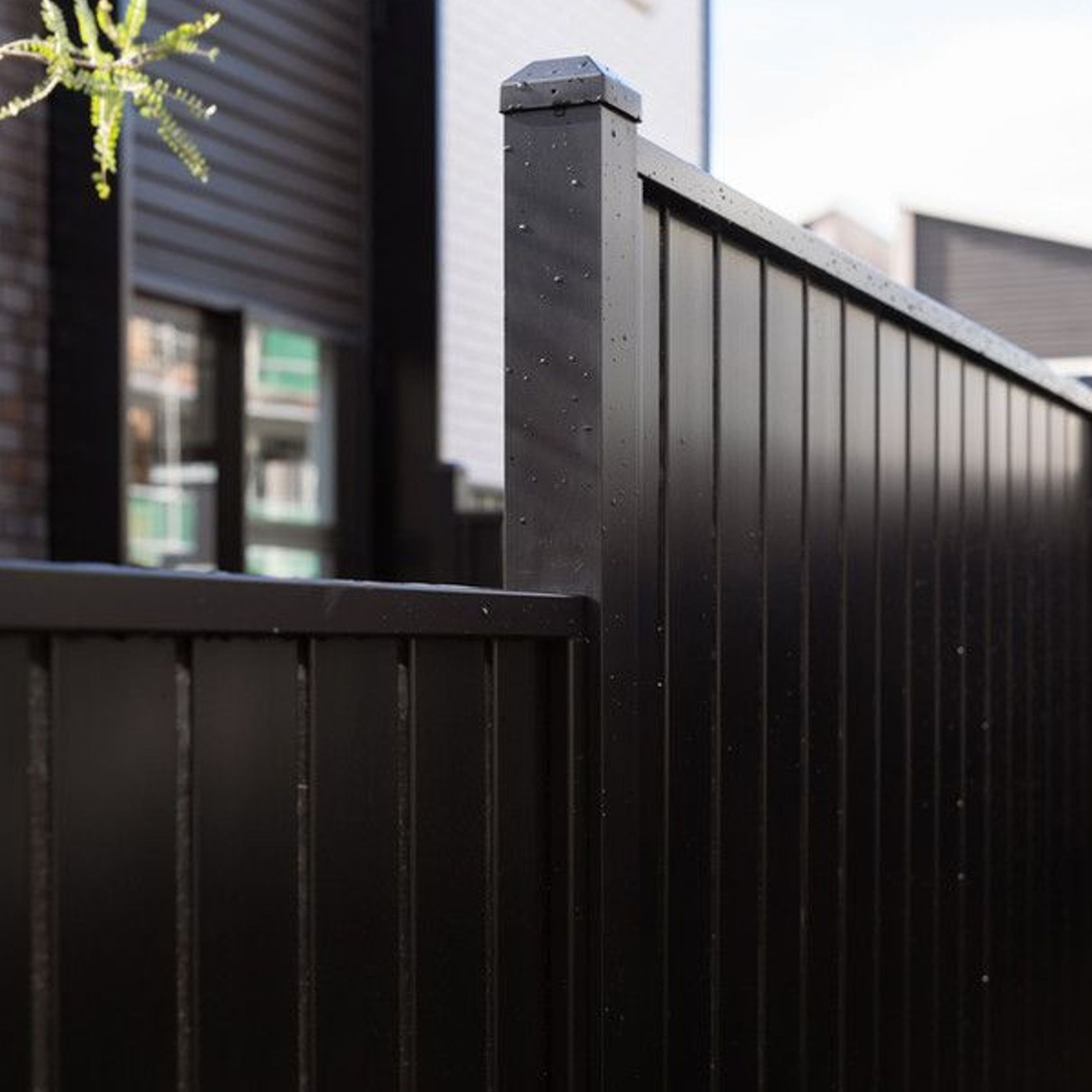 Mako Vertical Slat Fence gallery detail image