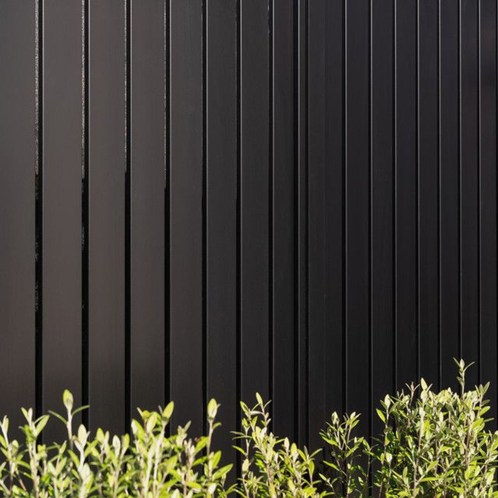 Mako Vertical Slat Fence gallery detail image